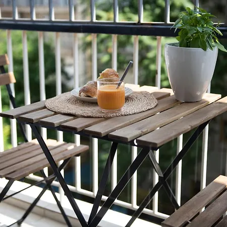 The Smartment 1' απο λευκο πυργο Apartmán